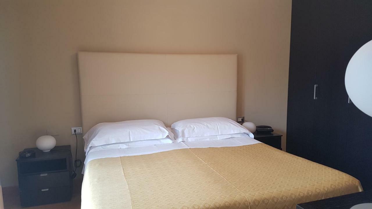 Hotel Corso Alaxi Hotels Alassio Dış mekan fotoğraf